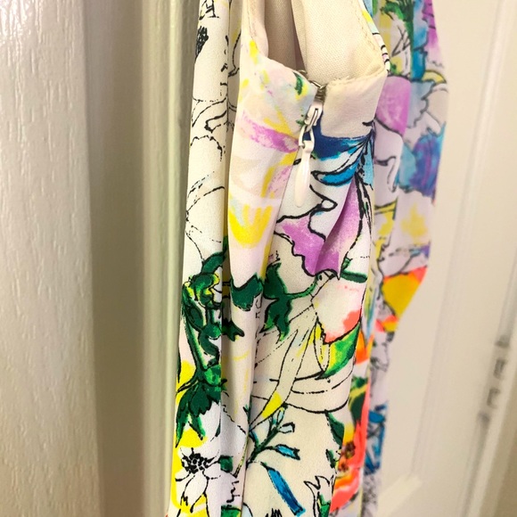 Express Flower Print Halter Neck Style Dress - Picture 10 of 10